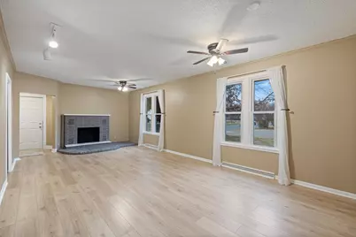 13046 Newell Avenue, Lindstrom, MN 55045 - Photo 5