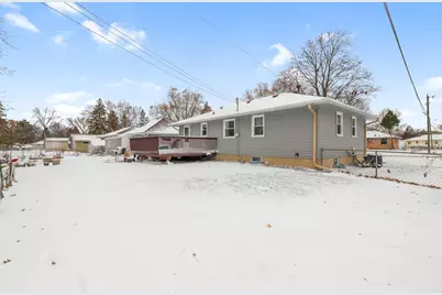 7224 Florida Avenue N, Brooklyn Park, MN 55428 - Photo 27