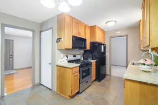 7224 Florida Ave N, Brooklyn Park, MN 55428 - Photo 11