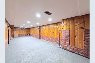 1569 Montana Avenue E, Saint Paul, MN 55106 - Photo 13