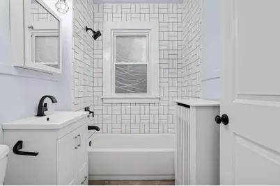 985 Charles Avenue, Saint Paul, MN 55104 - Photo 21