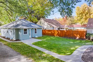 403 Madison Ave S, Edina, MN 55343 - Photo 41