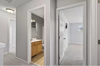 1667 Arona Street #8, Falcon Heights, MN 55108 - Photo 21