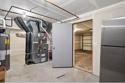 1667 Arona Street #8, Falcon Heights, MN 55108 - Photo 41