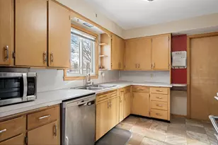 719 Truman Ave, Owatonna, MN 55060 - Photo 11