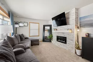 719 Truman Ave, Owatonna, MN 55060 - Photo 5