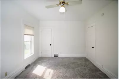 980 3rd Street E, Saint Paul, MN 55106 - Photo 7