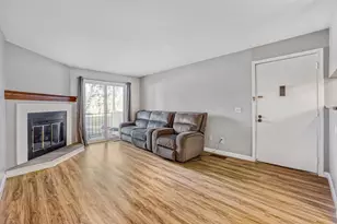 1713 Fulham St, Saint Paul, MN 55113 - Photo 5