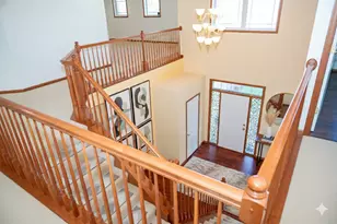 15308 Plumstone Dr, Eden Prairie, MN 55347 - Photo 5