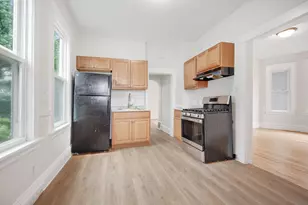 804 Hawthorne Ave E, Saint Paul, MN 55106 - Photo 15