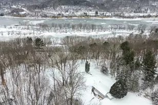 1516 Twin Springs Rd, Houlton, WI 54082 - Photo 3