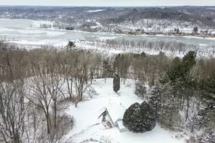 1516 Twin Springs Rd, Houlton, WI 54082 - Photo 49