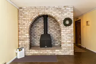 1516 Twin Springs Rd, Houlton, WI 54082 - Photo 17