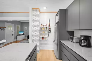 3240 20th Ave S, Minneapolis, MN 55407 - Photo 11