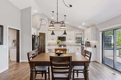 203 Vista Circle, River Falls, WI 54022 - Photo 9