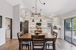 203 Vista Cir, River Falls, WI 54022 - Photo 9