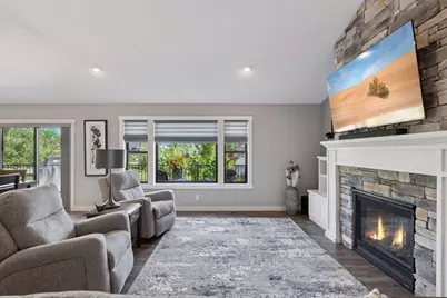 203 Vista Circle, River Falls, WI 54022 - Photo 15