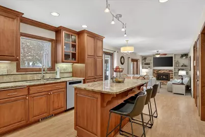 10155 Pilgrim Lane N, Maple Grove, MN 55369 - Photo 11