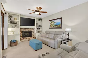 10155 Pilgrim Ln N, Maple Grove, MN 55369 - Photo 19