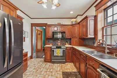 2566 18th Avenue E, North Saint Paul, MN 55109 - Photo 17