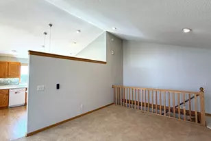 912 Aurora Cir, Red Wing, MN 55066 - Photo 11