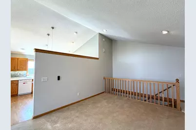 912 Aurora Circle, Red Wing, MN 55066 - Photo 15