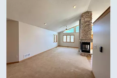 912 Aurora Circle, Red Wing, MN 55066 - Photo 7