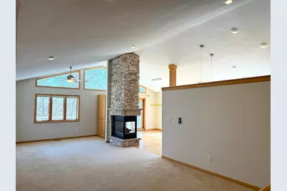 912 Aurora Circle, Red Wing, MN 55066 - Photo 5