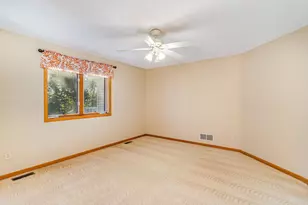 912 Aurora Cir, Red Wing, MN 55066 - Photo 27