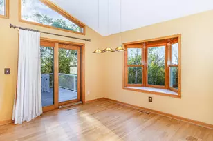 912 Aurora Cir, Red Wing, MN 55066 - Photo 9