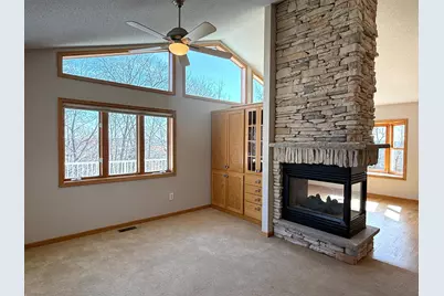 912 Aurora Circle, Red Wing, MN 55066 - Photo 9