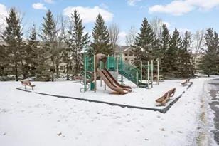 3190 Frontier Dr, Woodbury, MN 55129 - Photo 27