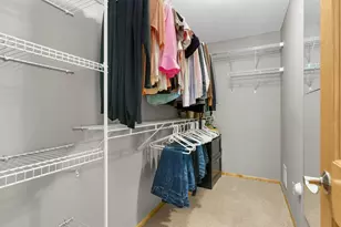 3190 Frontier Dr, Woodbury, MN 55129 - Photo 15