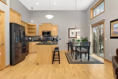 3190 Frontier Drive, Woodbury, MN 55129 - Photo 5