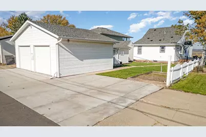 1815 Grandview Avenue, Red Wing, MN 55066 - Photo 39