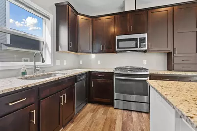 2908 Mark Twain Drive, Chaska, MN 55318 - Photo 13