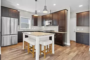 2908 Mark Twain Dr, Chaska, MN 55318 - Photo 11