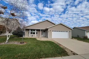 6827 22nd St N, Saint Cloud, MN 56303 - Photo 1