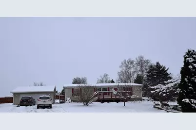 516 Main Street W, Hinckley, MN 55037 - Photo 1