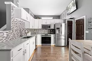 2390 58th Ave S, Fargo, ND 58104 - Photo 5