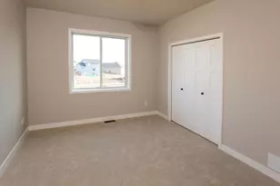 17940 Greenwich Wy, Lakeville, MN 55044 - Photo 13