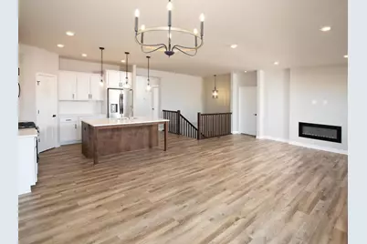 17940 Greenwich Way, Lakeville, MN 55044 - Photo 3