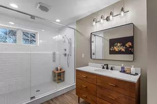 824 Winterberry Dr, Woodbury, MN 55125 - Photo 11