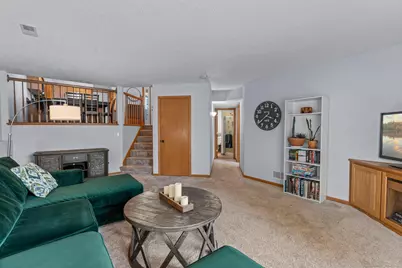 824 Winterberry Drive, Woodbury, MN 55125 - Photo 23