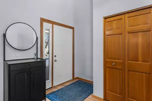 824 Winterberry Dr, Woodbury, MN 55125 - Photo 3