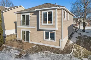 824 Winterberry Dr, Woodbury, MN 55125 - Photo 33