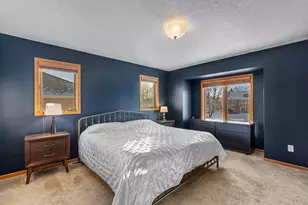 824 Winterberry Dr, Woodbury, MN 55125 - Photo 9