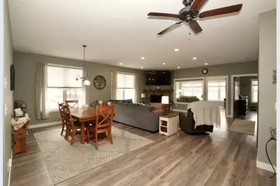 204 Pine Street SW, New London, MN 56273 - Photo 17