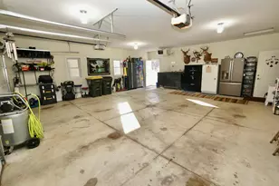 204 Pine St SW, New London, MN 56273 - Photo 29