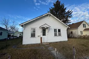 813 4th St SE, Bemidji, MN 56601 - Photo 3